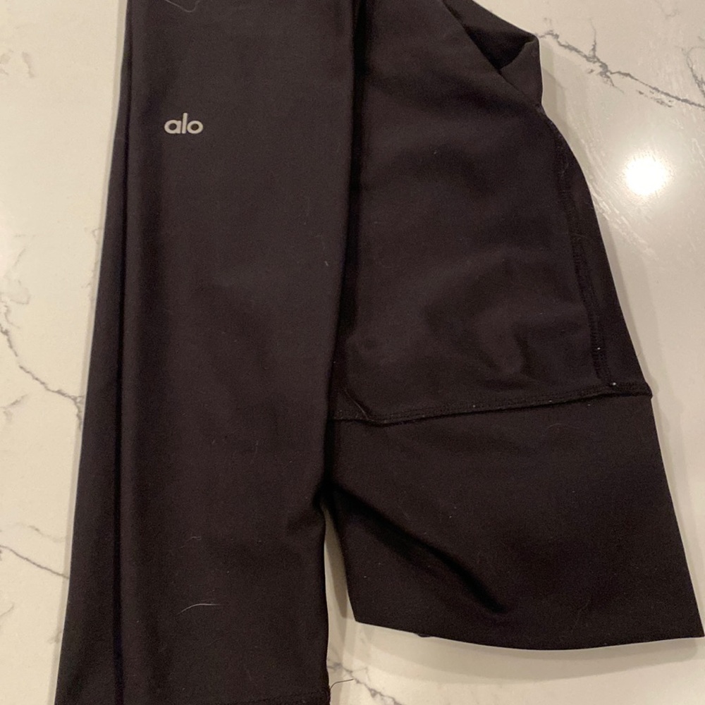 High waisted alo leggings, black. Size S.